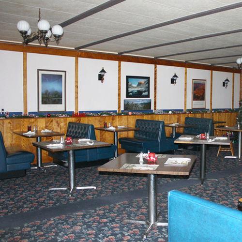 Sunlac Inn Lakota 餐厅 照片