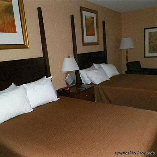Sunlac Inn Lakota 客房 照片
