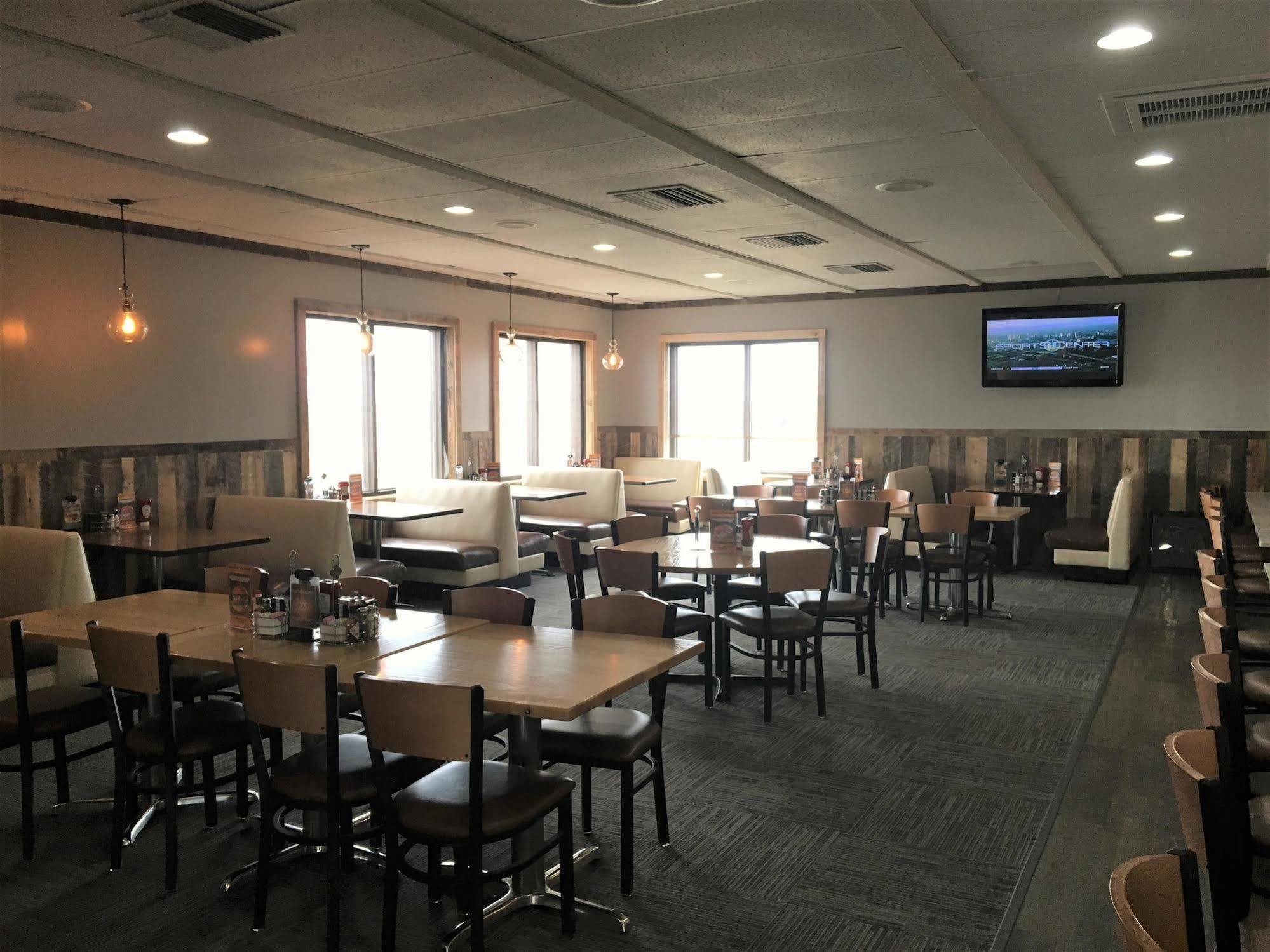 Sunlac Inn Lakota 外观 照片