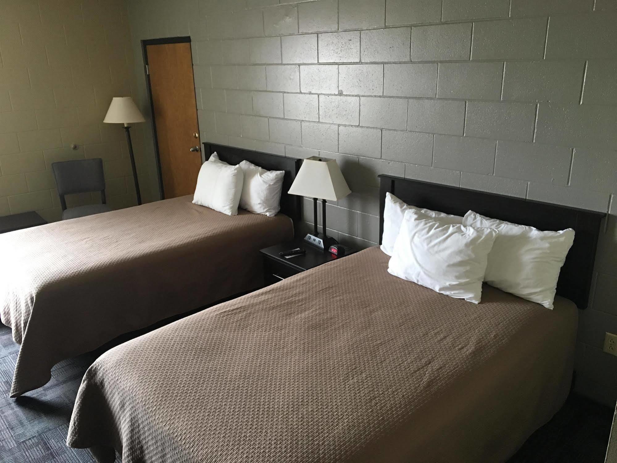 Sunlac Inn Lakota 外观 照片